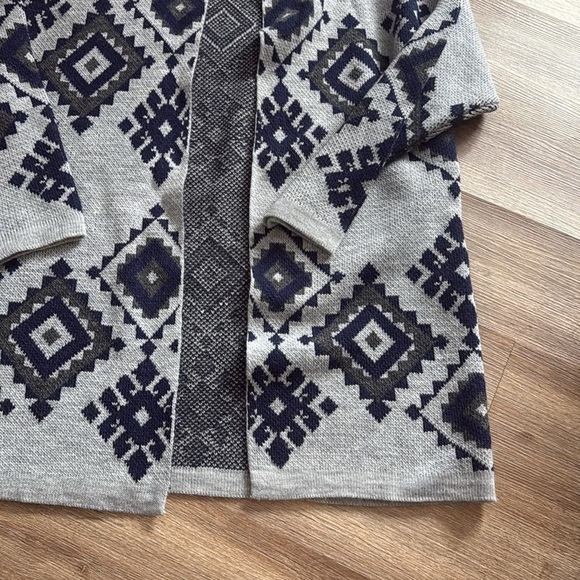 Bartolini Woolblend Sweater Cardigan - Picture 2 of 6